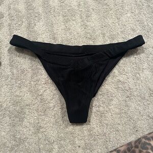 Frankie's Bikinis Black Ribbed Bikini Bottoms!